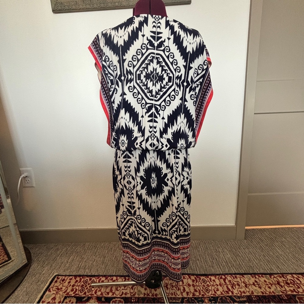 Geometric Print Dress - Picture 4 of 4
